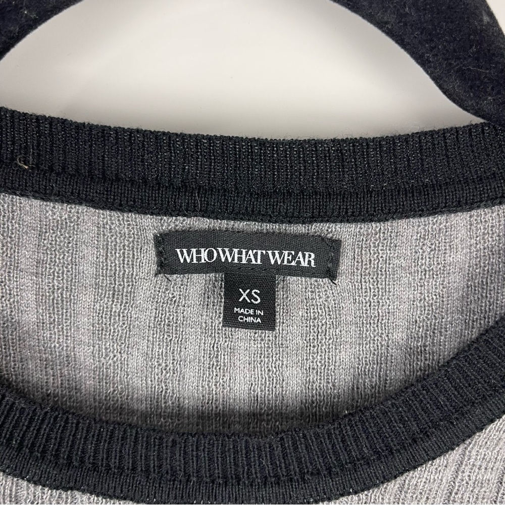 Who What Wear Grey Black Ribbed Knit Top Women's Size XS - Picture 3 of 7